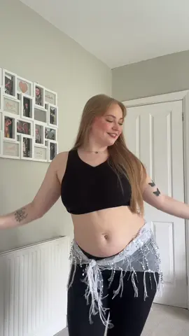 A little drum solo from the drafts 💕 #bellydance #egyptiandance