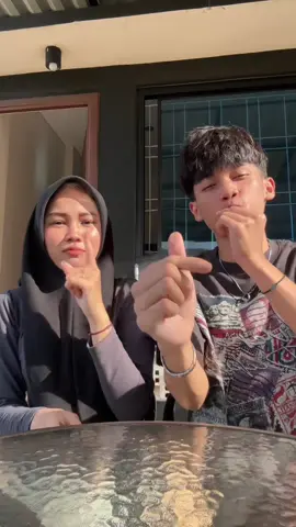 ganteengnyaa oyyy @iKyy🕷️ 💋🫶🏻