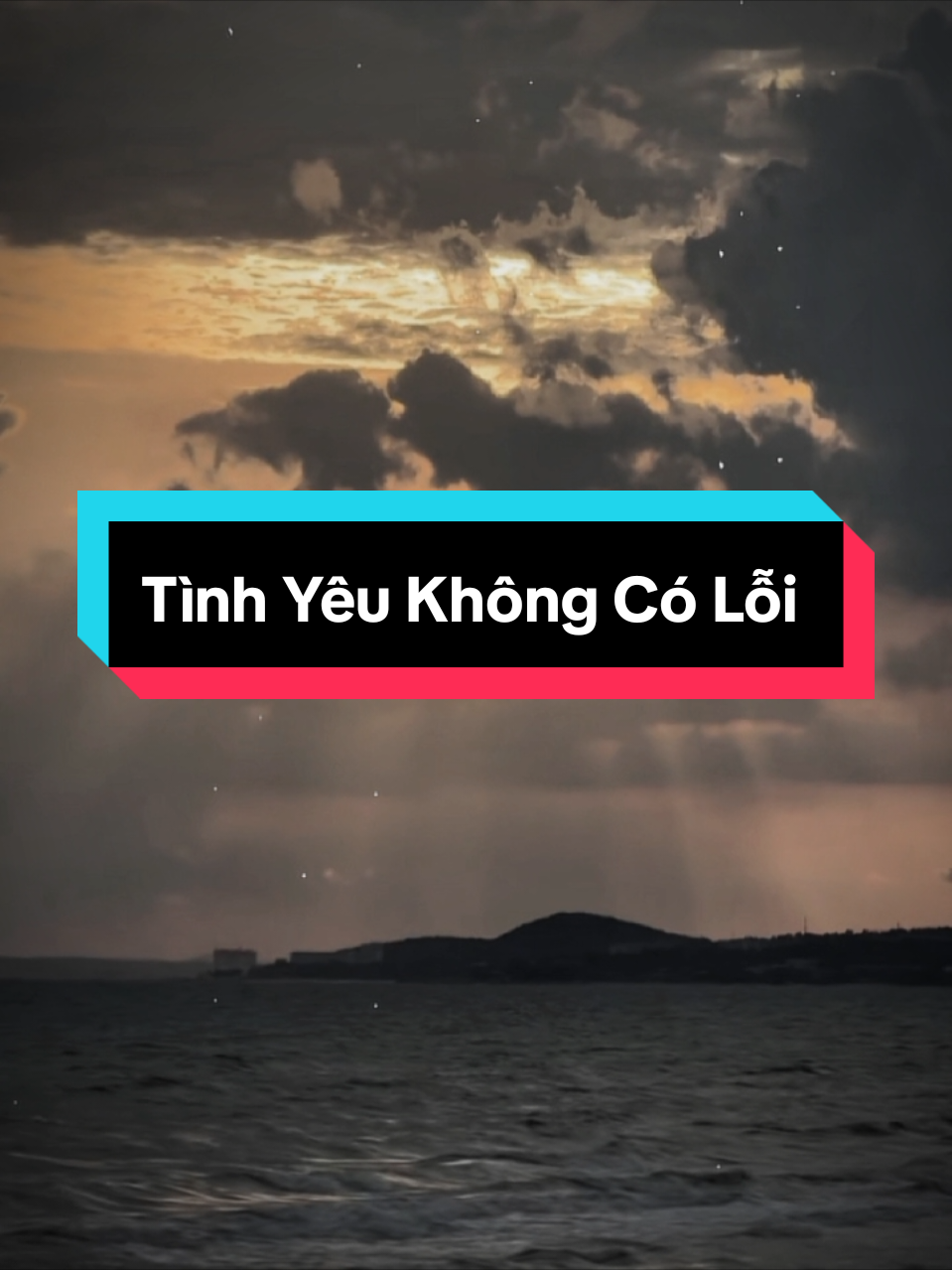 Tình iu  thì đâu có lỗi, lỗi do anh quá vội... [ Tình Yêu Không Có Lỗi ] #tinhyeukhongcoloi  #nhactamtrang  #tamtrang  #maucapcut  #sadbuon1987 