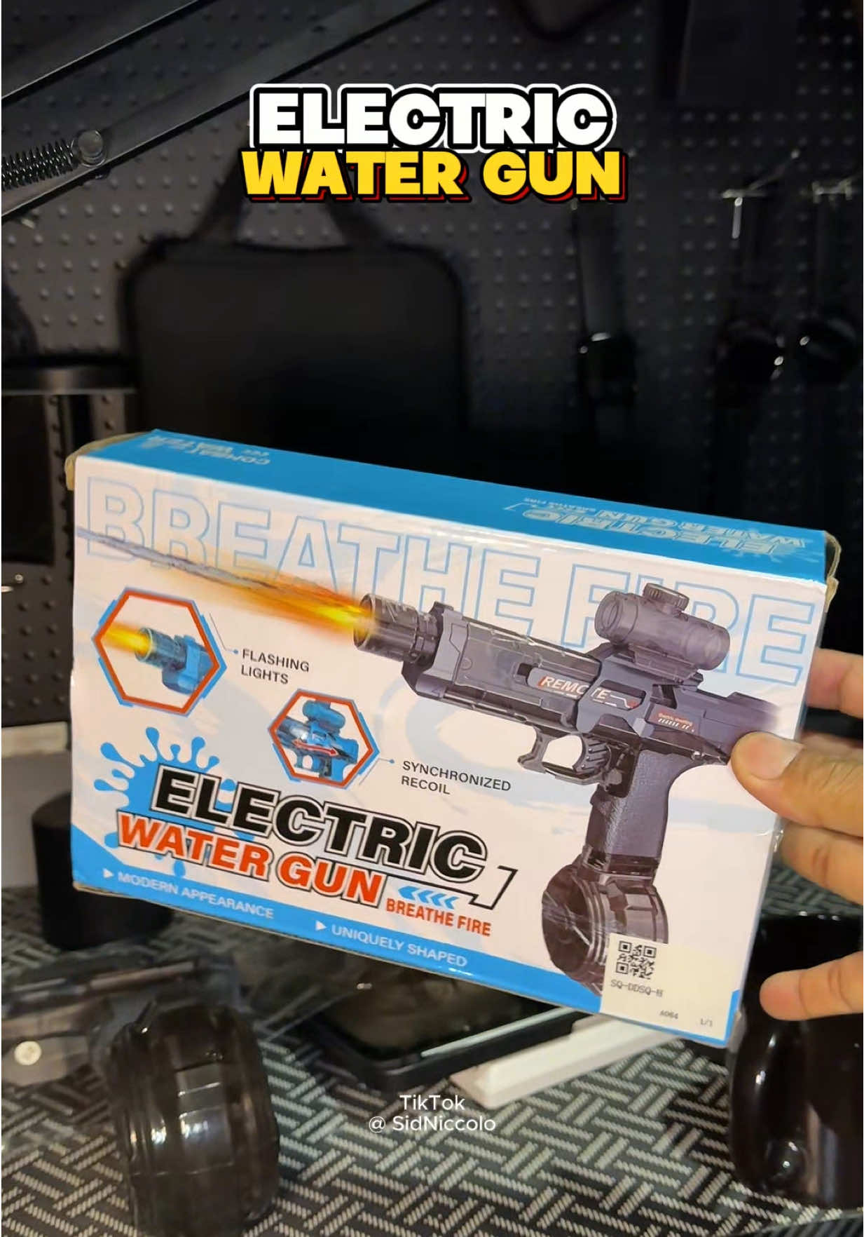 electric water gun with flame effect#watergun #toy #toywatergun #kidstoy #toysforkids 