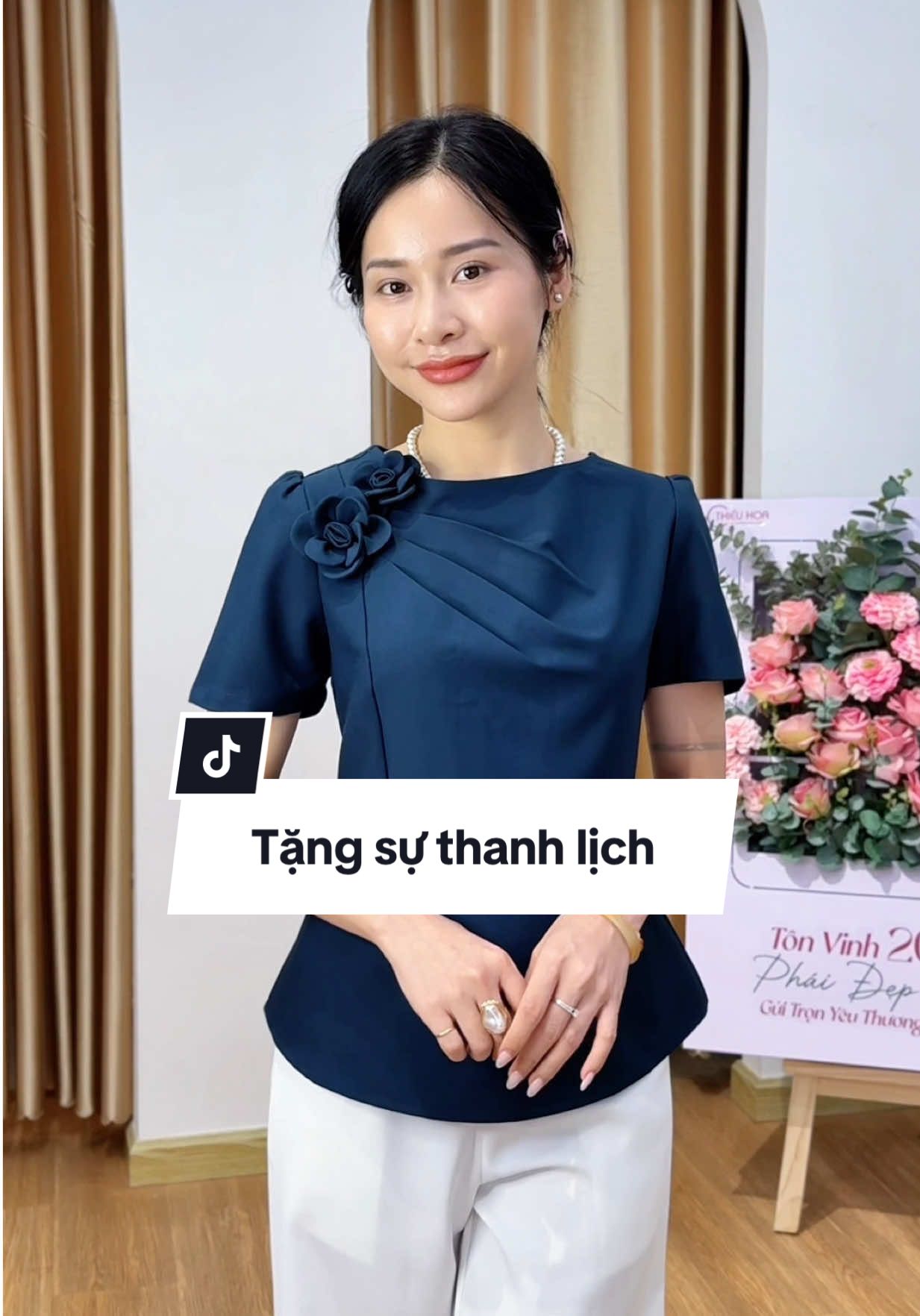 Áo cao cấp và thanh lịch #thieuhoa #thoitrangtrungnien #thoitrang #qua20thang10 