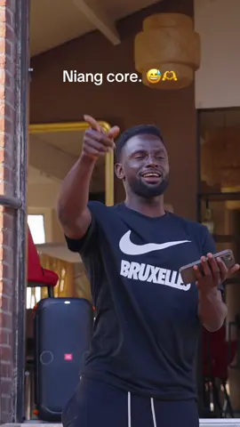 Un bon anniversaire à Ousseynou Niang, notre danseur préféré ! 🥳🕺 #song #niang #birthday #dance 