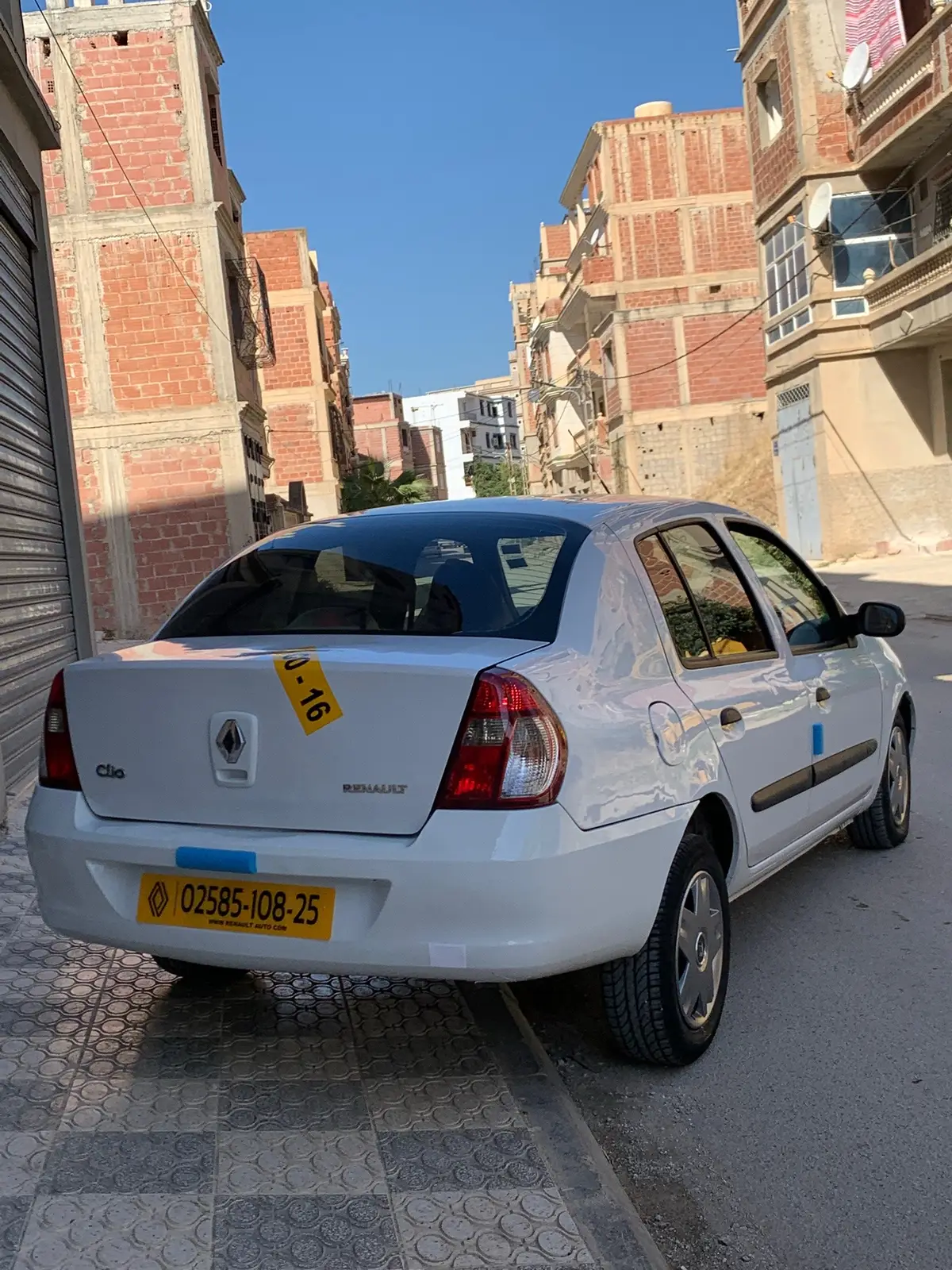 ⚓️Haroun Auto⚓️ بيع وشراء وتبادل السيارات مرحبا بيكم 🇩🇿💚 #برطاجيو_الفيديو_خاوتي✌️🔥❤️  #الشعب_الصيني_ماله_حل😂😂  ☎️0783346006☎️