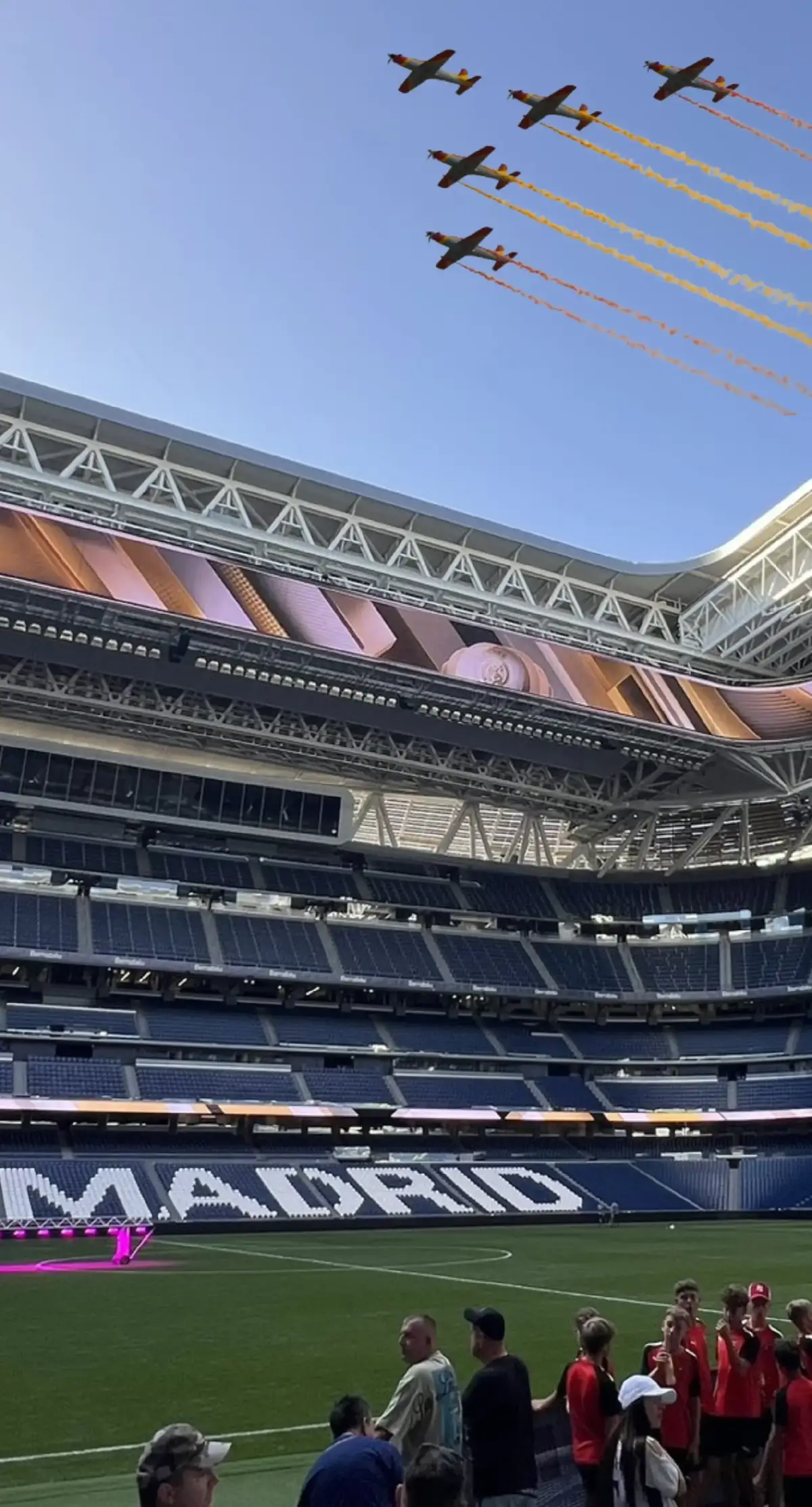 Hala Madrid y viva España #NuevoBernabeu #Bernabeu #RealMadrid #EstadioSantiagoBernabeu #SantiagoBernabeu 