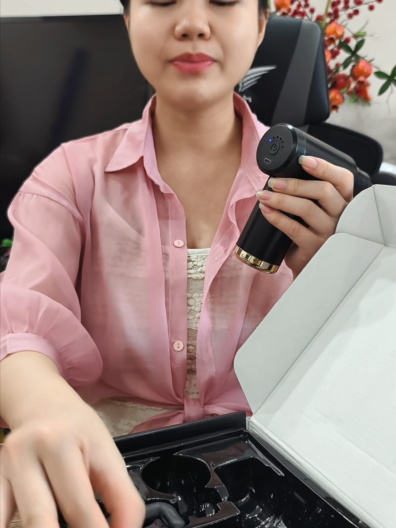 (Loại 1 pin 1200) Máy Massage cầm tay mini công nghệ AI cảm biến lực nhấn 4 đầu 6 cấp #maymassagecamtay #congngheai #tiktokshop #chamsocsuckhoe #gocvanphongcuatien 