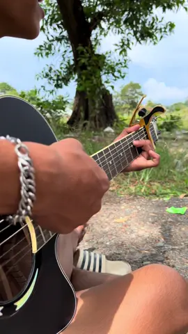 berharap… #fyp #foryoupage #gitarakustik #coverlagu #naff 