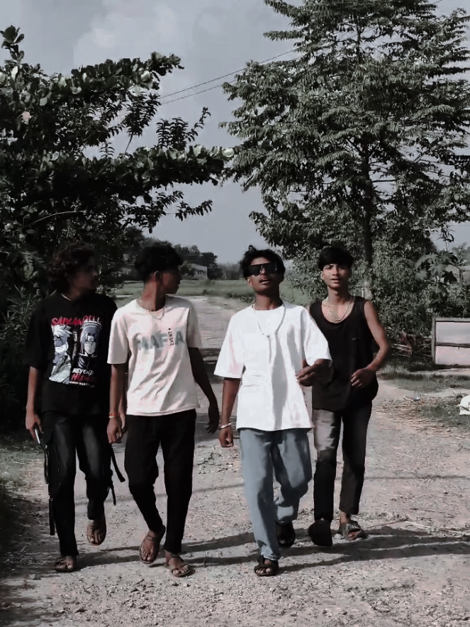 @Silent🤫smile #Samaraj2#viralll @ShivKumar_45 @Rangdaar___Roaster @W A N T E D 🫵💯💫 302 🚨 @𝄟≛⃝𝐑𝐤⚔️𝐄𝐝𝐢𝐭𝐳❤࿐ 