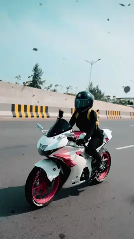 #bmw #sakirasahrindipa #foryoupage #sakira_sahrin_dipa 