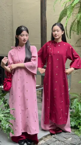 Giờ là lúcc nhìn lại xem 1 năm cũ đã quaa 💁‍♀️  Áo dài nhung chéo Đường Dao lên sóng vào lúc 11h 13.10 nahh mấy chế ơii ~~ See yahh 🧧🧧  #trending #viralvideo #aodaitet #havanadanang #chupanhtet 