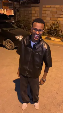 Aabaha iyo Hooyada ya foolxun😂💔#yarkasocodka #foryoupage❤️❤️ #somalilandtiktok💚🤍❤ #AfricanMovies #ogadeniaboy🇬🇲 @King diyow0 @Birta__Nool💚🐍🇯🇲🇸🇴 @╰┈⫸🆂🅷🆄 🅲 🅴🆈🅱️ ⫷┈┈╯ @SHARIIFKA🇸🇴 