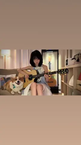 ❤️❤️🥰🥰😘 #fyp #nhanvatchinh #zhailianlian #guitar 