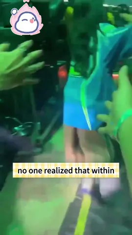 Do you know what decision Billie Eilish made after being caught by her fans? It affected the next concert.#fyp#billieeilish#us#foryou#celebrity 