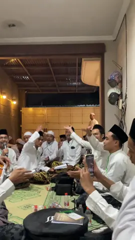 Berbahagia di satu wadah haul solo 🥰 @amkudus #hmaalanwar @el azam magelang 
