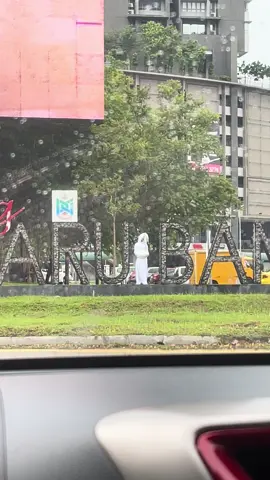 agaknya apa la nasib dia kt situ 😭 #4u 