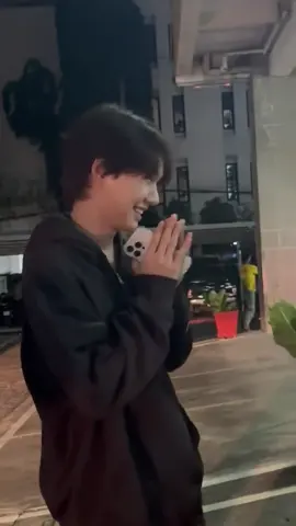 น้ำปิงไม่มีคิวถ่าย พี่เก่งมีคิวถ่าย มาให้กำลังใจคนพี่หรอคั้บลูกแม่ มีมวลลลล 🥹 ( — #kengnamping #kengharit #ฟีด #เก่งน้ําปิง #น้ําปิงนภัสกร )