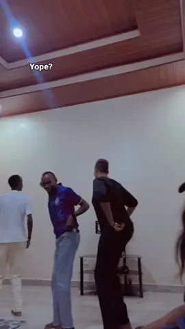 with my day makers what a dance🤣🤣🤣🤣 challenge accepted 🆒