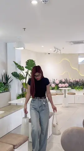 Quần jeans suông trơn màu bạc#quanjean #phoidoxinh #jeanssuong #hhchou #xuhuong 