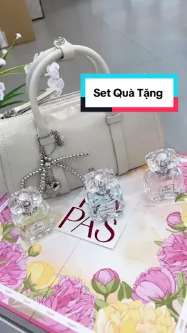 Bộ Quà Tặng không thể không coá ngày lễ 20.10 này🎁🥰#HapasSuperBrandDay #unboxing #xuhuongtiktok #quatang2010 #yeutudieunhonhat 