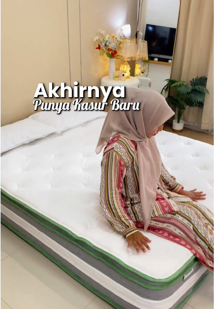 Akhirnya punya kasur nyaman, empuk, dingin dan gak bikin pegal badan kalo bangun tidur 🥹🫶🏻 #kasur #kasurmurah #kasurnovilla #kasurnyaman #novillaicemint 