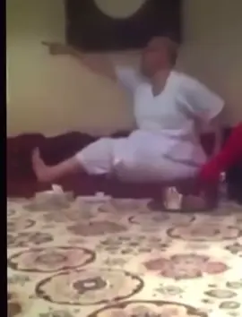 الرياكشن الافضل #الشعب_الصيني_ماله_حل😂😂 #يواد_قوم_يواد #ضحك #اكسبلورexplore #fyp 
