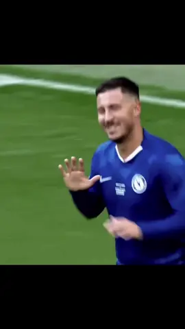 chelsea legends vs liverpool legends #football #Soccer #viral #hazard #chelsea 