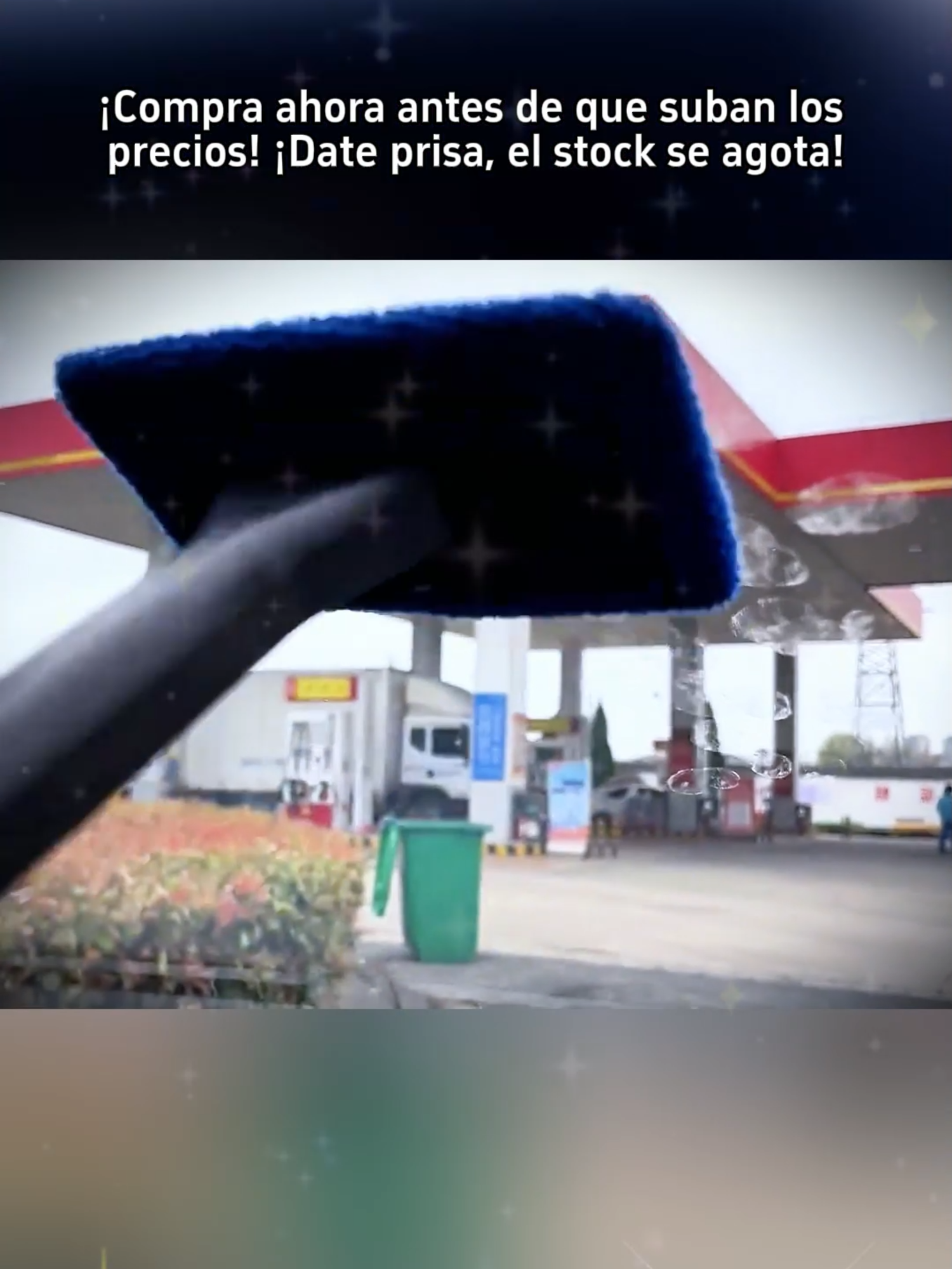 ¿Hay suciedad en el interior del cristal? En invierno los vidrios del auto se empañan fácilmente y obstruyen la visión. Ten siempre a mano el #LimpiadorParaVidrios. También sirve para limpiar otras superficies interiores. #VidriosEmpañados #AccesoriosÚtilesParaAuto#tiktokpartner #tiktokshop #tiktokmademebuyit #tiktokshopblackfriday #tiktok