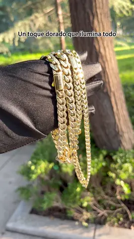 Sparkling Minimalist Luxury#necklaces #14kgold #giftideas #fyp #tiktokshopcreatorpicks #viral 