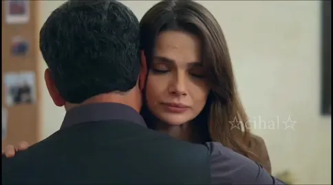 ابتسامةة جيهانن😭 #uzakşehir #cihal #alyacihan #cihanalbora #alya