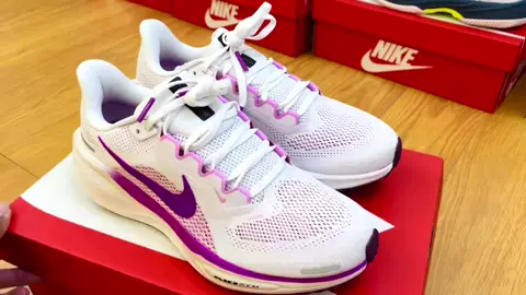 Pegasus 41 - Nữ Tính , Năng Động và Cực Êm. 👟 Phong cách: Gọn, trẻ trung, năng động – dễ phối với quần thể thao, legging hay cả váy ngắn đều đẹp. Một đôi giày vừa mang đi tập, vừa mang đi chơi – quá tiện! #authentic #giaychinhhang #fyp #xuhuong #foryou 