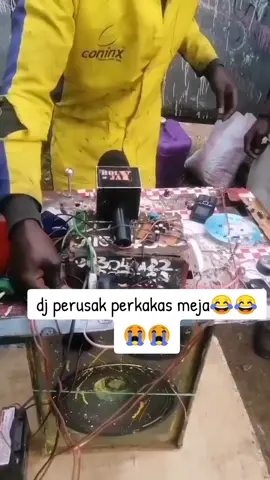 bang dj aspen (asal pencet)🤣🤣🤣😂😂#promomakan1010 #soundsystem #djremix #prindavan #fypシ゚ 