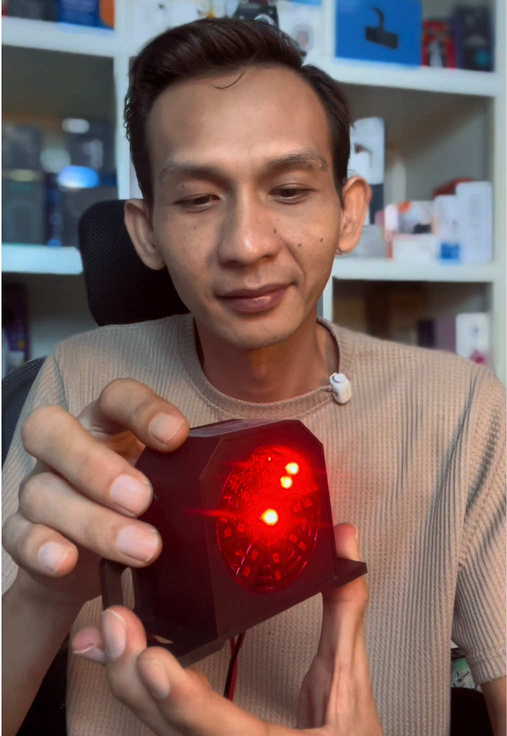 Alarm Mundur Truk 8 Suara 12V/24V dengan Lampu LED 