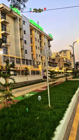 Qof kastoo Ree DDS ah Repost hasaro  ❤️😊 #jigjiga_somali_galbeed #foryoupage #somalitiktok #apdalle77 #viralvideo 