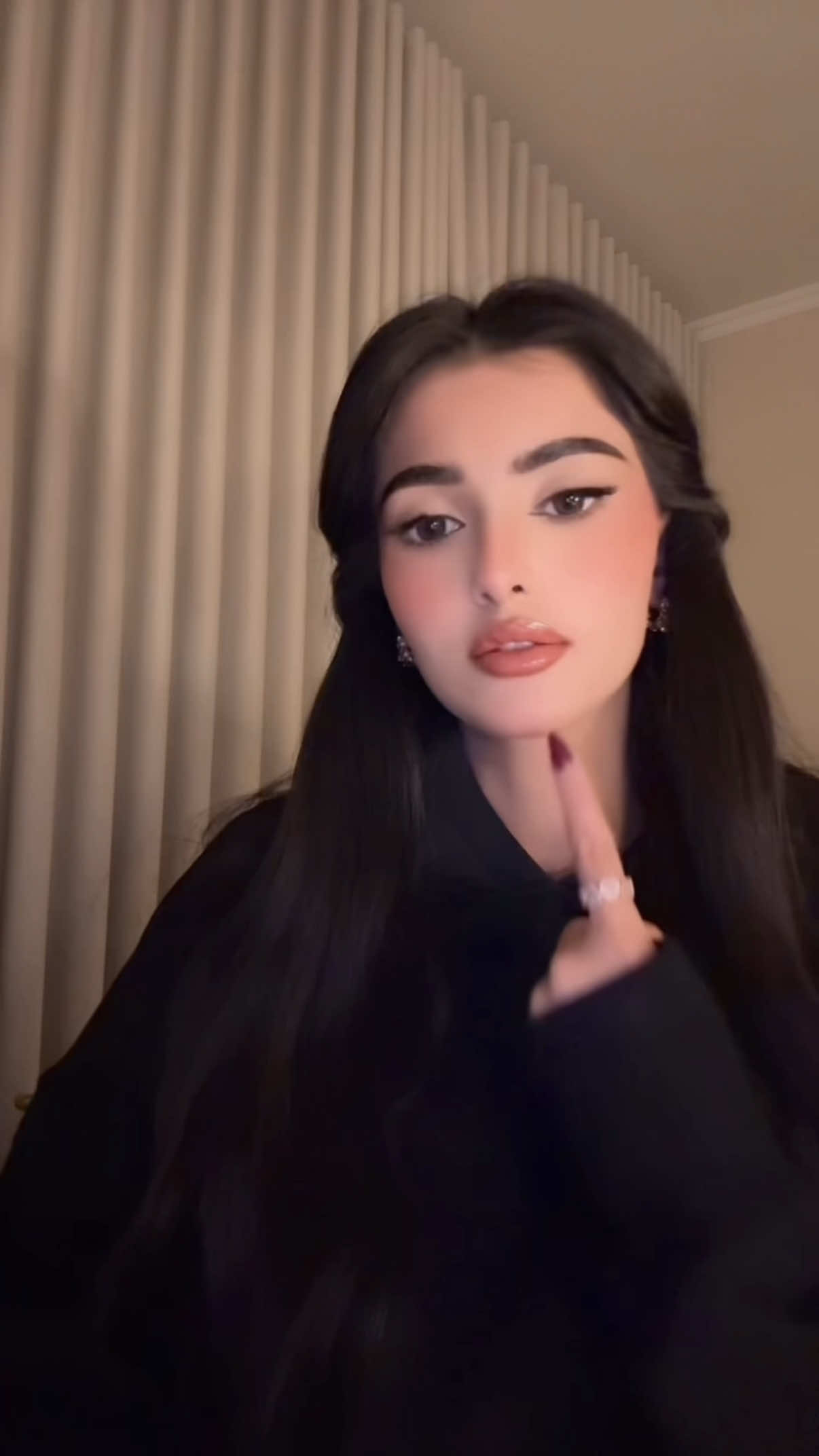😋😋😋😋الألوان خييييااااال  #fyp #4u #exsplore #makeup #niceone AD