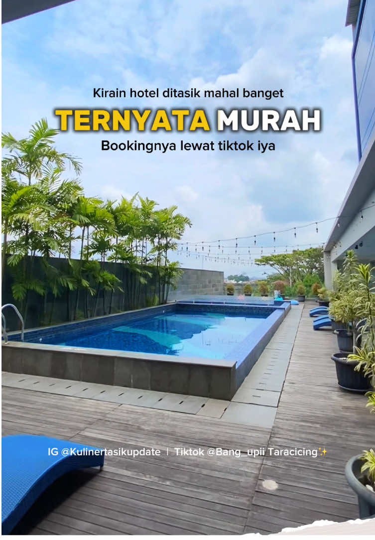 Kirain jutaan, ternyata nginep di aston tasikmalaya cuman 200 ribuan aja 😍.. Harga spesial ini hanya berlaku untuk booking via tiktok iya, caranya : - klik lokasi yang ada di vidio - tentukan tanggalnya & langsung bayar iyaa.. 📍 Hotel Aston Tasikmalaya.. #HotelTasikmalaya #RekomendasiHoteldiTasik #AstonTasikmalaya #HotelAstonTasik #Hotelmurahditasik
