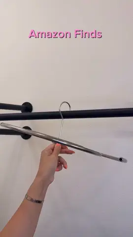 this hanger is so useful while drying your bedsheets #hanger #spacesaver #amazon #homefinds #fypシ 