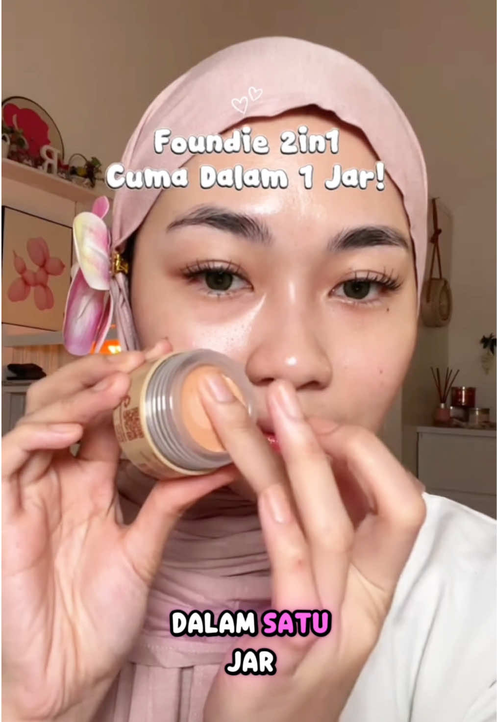 “1 jar doang udah bisa nutupin semua 😎 foundation + concealer dalam satu genggaman!” #promomakan1010 #hidupkancantikmu #doubledateanimate #foundation #foundationanimate 