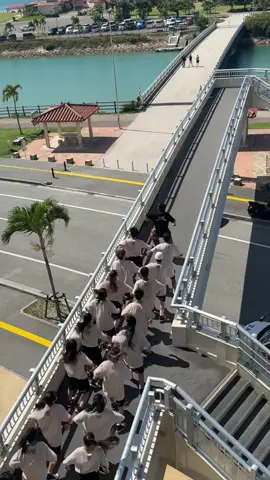 海に行きます🌺🫶 #2datopdancestudio #背中男 #iias  @2DaTop dance studio 