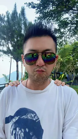 Susah cari temen waras, ya ud kita gini aja 😌😂 #kontenlucu #kontenseru #funny #temensefrekuensi #sentul  @✨Tani Tanada✨ @Mona sitanggang +HST @ELYCHERRY99 HST🍒🍒 @Vivianaphang @Riko Agustuslim @INDRA HST  @Teddy Tjandra 鄭志文 @mrluckylaki