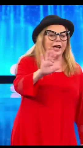 #avantiunaltroshow #loiettatoreavantiunaltro #tiktokvirale #martadaroma94 