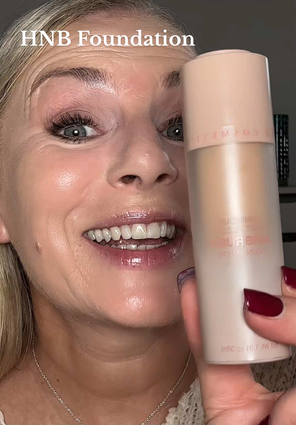 Full coverage, your skin but better #hnbcosmetics #foundation #flawlessmakeup #makeupover40 #TikTokMadeMeBuyIt  @HNB Cosmetics 