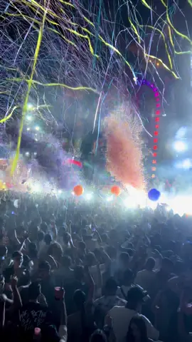 Hasta el próximo año @elrowofficial @Farra World #tenerife #farra #canaryislands #party 