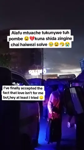 Niko hapa 