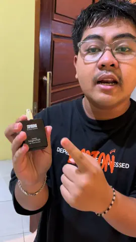 Sabun cuci muka & parfume yang disukai @Camatt.888🇧🇷🇧🇷🇧🇷  #sombongmenscare #sombongfacewash #dennysumargo 
