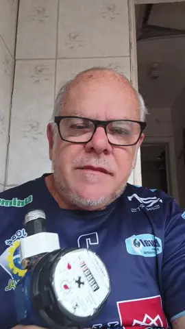 Ar chegando com a falta de água, hidrometro novo girando muito, evite colocando Bloqueador de Ar.  #ar #instalacao #Bloqueador 