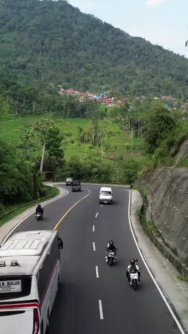 Ada yang suka Mudik lewat Jalur Tanjakan gentong kah ,follower Mimin ☺️ ? #tanjakangentong #tasik #garut 