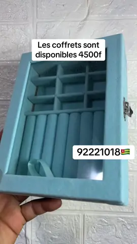 Les coffrets sont disponibles à la boutique #fyp #pourtoii #viraltiktok #coffrets #tiktokafrique🇹🇬🇨🇩🇨🇮🇧🇯🇬🇦🇨🇲🇬🇦 