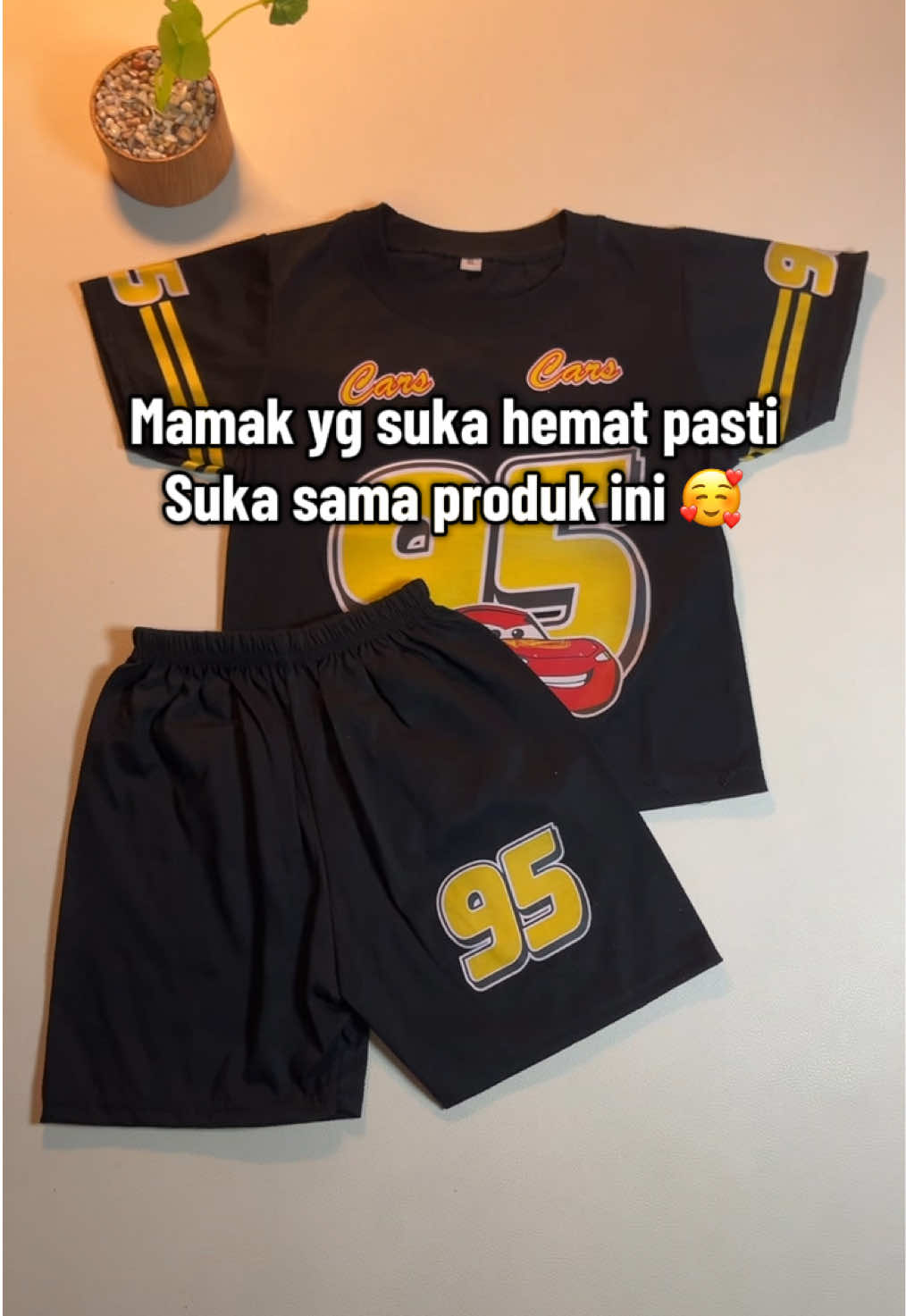 Beli per paket ternyata lebih hemat bun🥰#fypシ゚ #setelanjersey #kaosroblox #setelananaklaki #jersey 