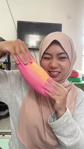 #stitch@Mazaya dan Daddy  mainannya unik bangettt , bikin satisfying dan betah maininnya… bisa di dapet di alfamart atau alfamidi juga lho… #arghbloob #bolatempelmazaya #rhinotoys #mainansatisfying 