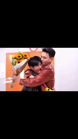 “fall in love again” I luv them sm, can’t even 😩❤️‍🩹 🦖🚗 #daouoffroad #daou #offroad #xh #fyp 