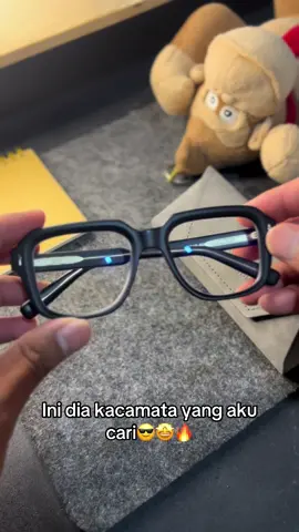 #kacamata #kacamatamurah #kacamataantiradiasi #kacamatawanita #kacamataunisex 